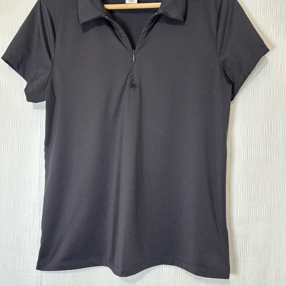 Tommy Bahama Golf Black Fitted Polo Short Sleeve Tee - Picture 1 of 6